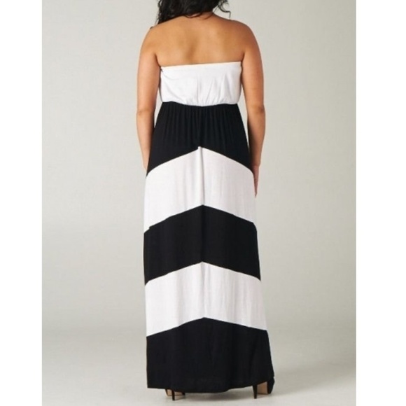 EASTER SALE Plus Color Block Strapless Maxi Dress - Picture 2 of 4